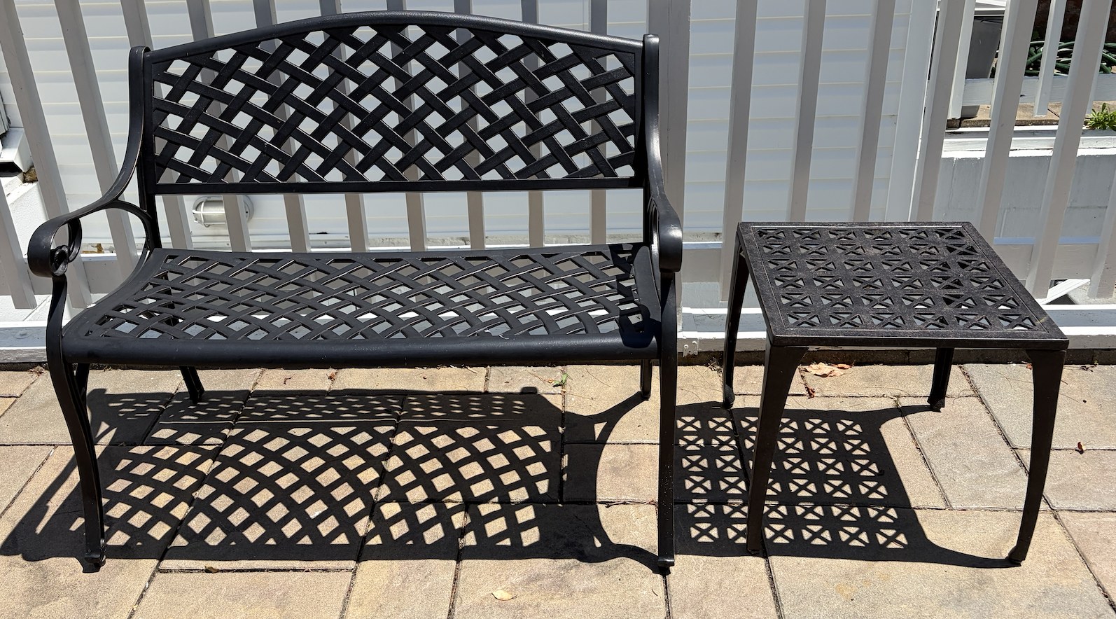 Outdoor Wood Bench with 2 Cushions